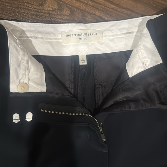 Aritzia The Effortlesss Pant - Like New! - Picture 8 of 9